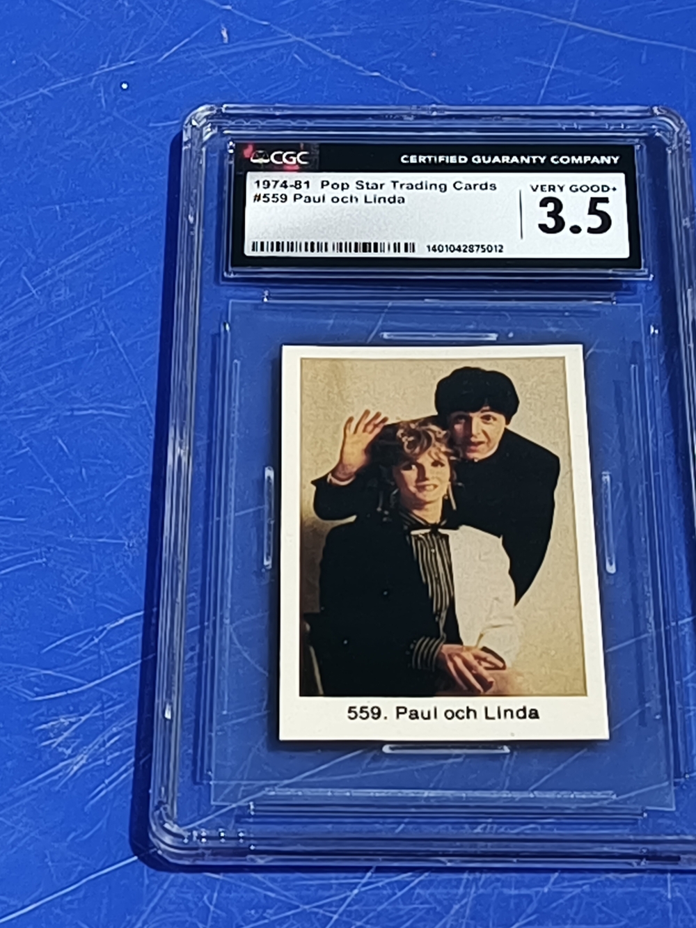 CGC Graded 1974-81 Pop Star Trading Card #559 Paul och Linda Dated Card